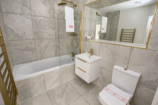 16 Haddington Court, Herne Bay photo 3
