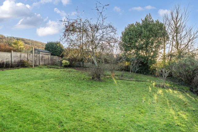 8, Stevens Cross Close, Devon photo 3