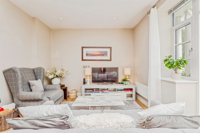 Apartment 2, St. Winefrides, Romilly Crescent, Cardiff photo 4