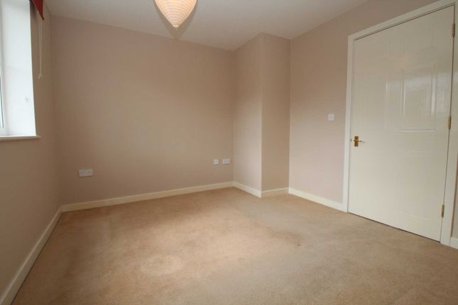 24, Rushmere Court, Hemel Hempstead photo 5