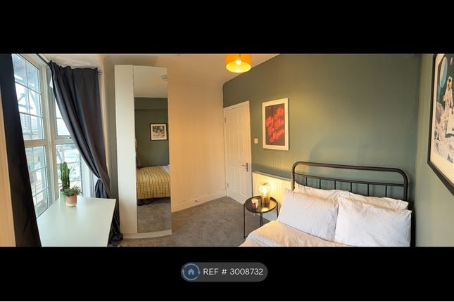 Foster St, Maidstone photo 3