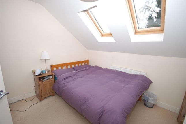 Flat 9, 1 Whites Row, Kenilworth photo 5