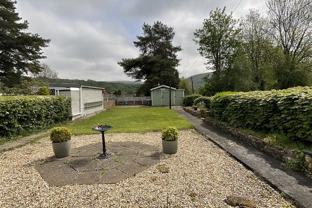 37, Tabernacle Road, Ammanford photo 4