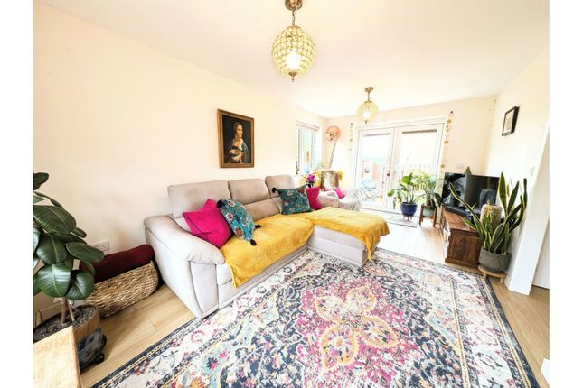 38, Monksmoor Road, Lightmoor Village, Telford photo 4