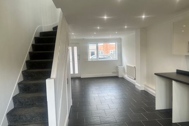 17, telford way photo 3