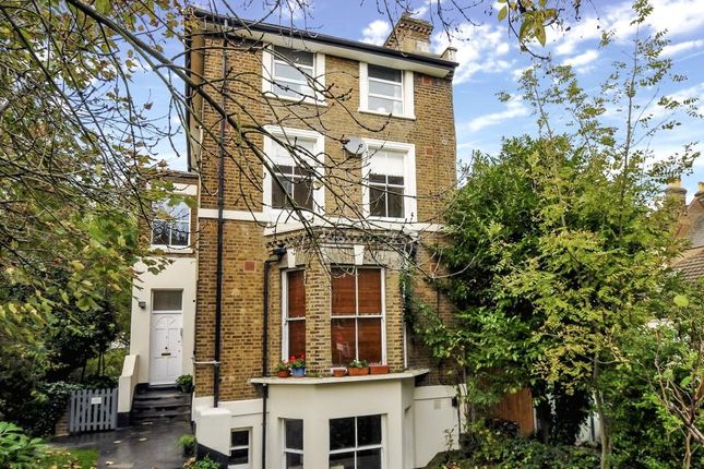 Flat for sale in Versailles Road, Anerley, London