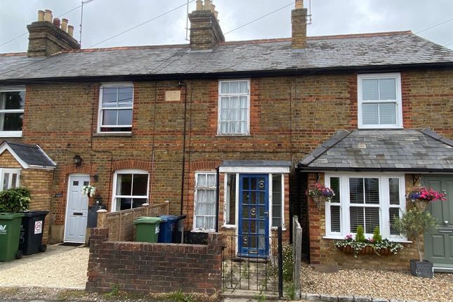 2-bed house on 4 Springdale Cottages, Hedsor Road, Bourne End, £395,000