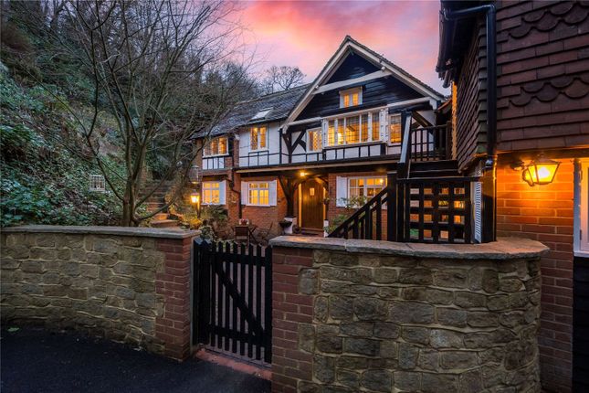The Lodge,, Fairhill, Godalming photo 3