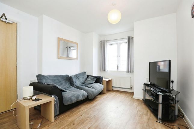 Flat for sale in Military Road, Northampton