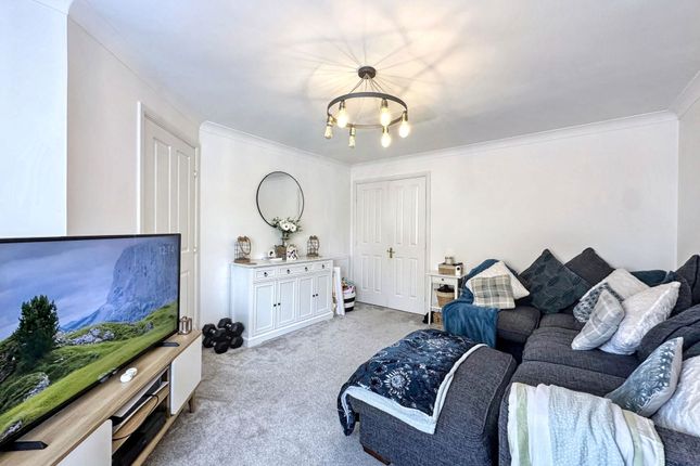 29, Roman Court, Wallsend photo 3