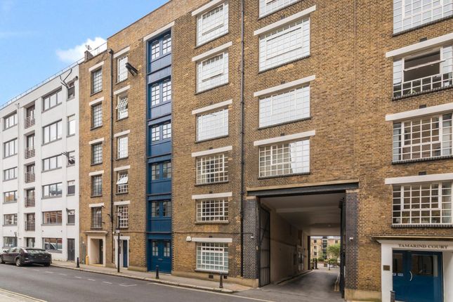 Thumbnail Flat to rent in Gainsford Street, London