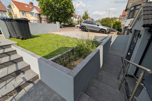 63, Dollis Hill Lane, Dollis Hill, London photo 3