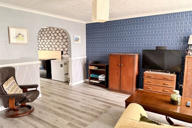 12, Lee Close, Devon photo 3