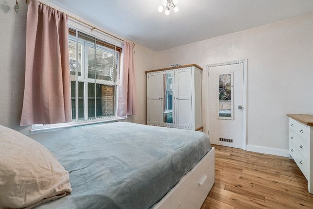 Rear Flat, London photo 4