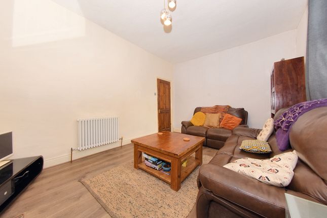 62 Street Lane, Leeds photo 5