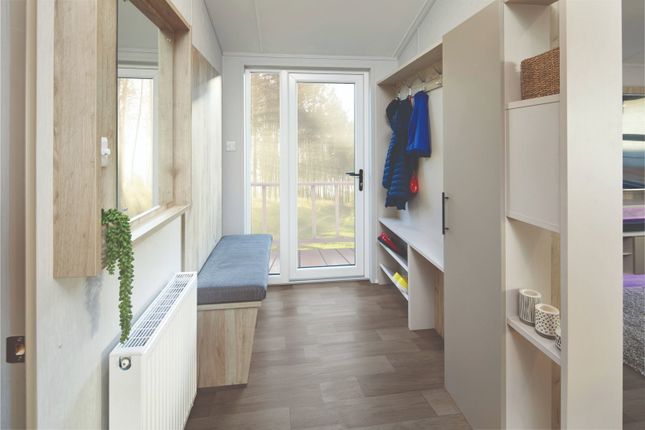Bath And West Lodge Park, New Willerby Mapleton, 40'x20', Shepton Mallet photo 4