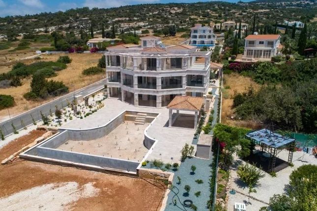 Thumbnail Villa for sale in Paphos, Kato Paphos, Cyprus