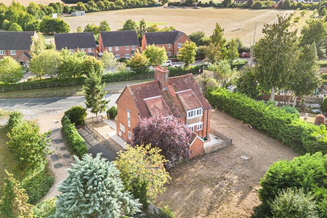 1 and 2 Kings Farm Cottages, Blakes Road, Wargrave photo 3