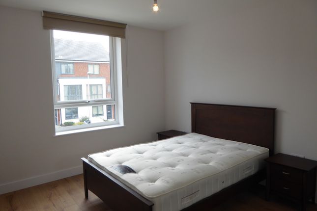 103, Cygnet House, Drake Way, Reading photo 3