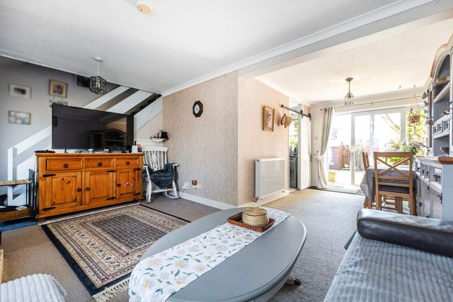 36 Lincoln Avenue, Saxmundham photo 4