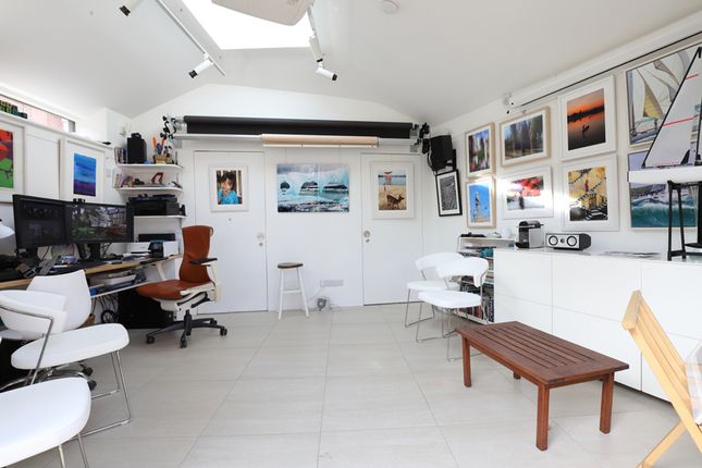 Town house for sale in Quay Hill, Lymington, Hampshire