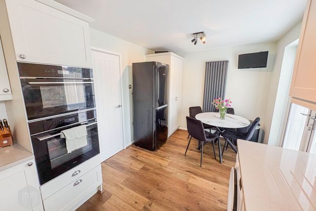 5b Howard Road, Warrington photo 4