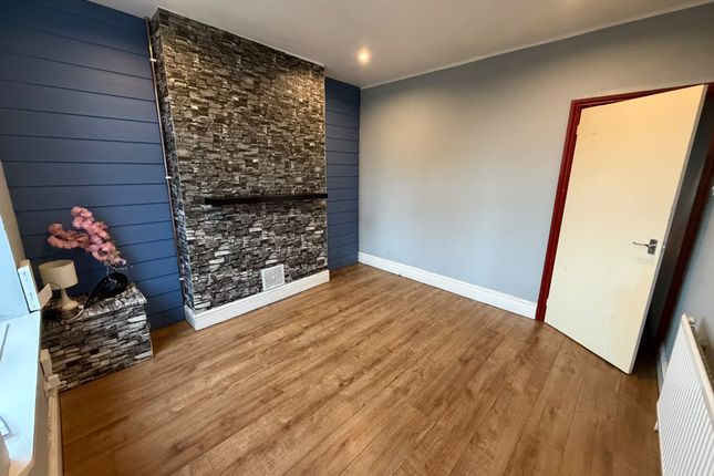 300 Alfreton Road, Jubilee, Derbyshire photo 3
