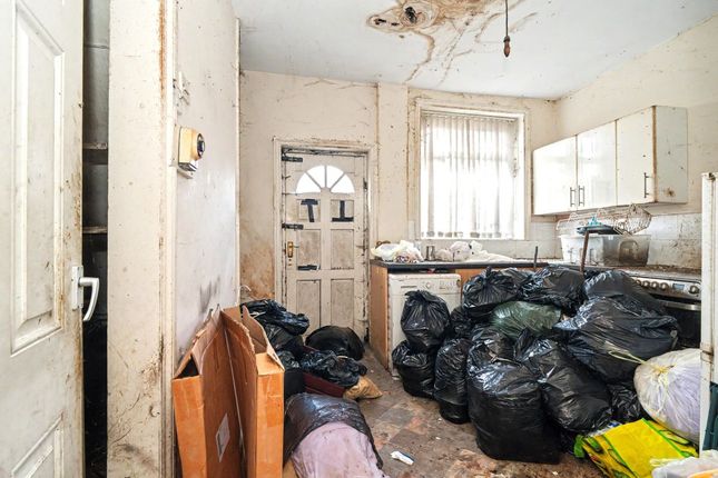 3, Briscoe Street, Oldham photo 4