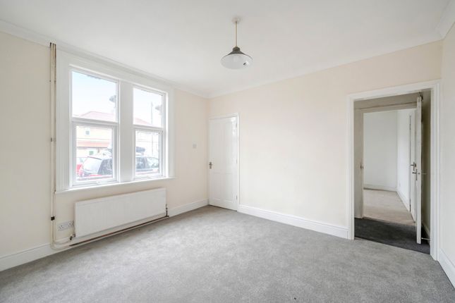 111, Bishopsworth Road, Somerset photo 4