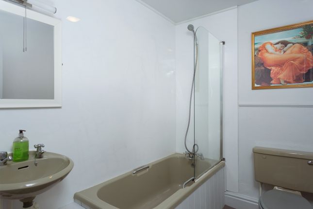 End terrace house for sale in Albemarle Road, York, North Yorkshire