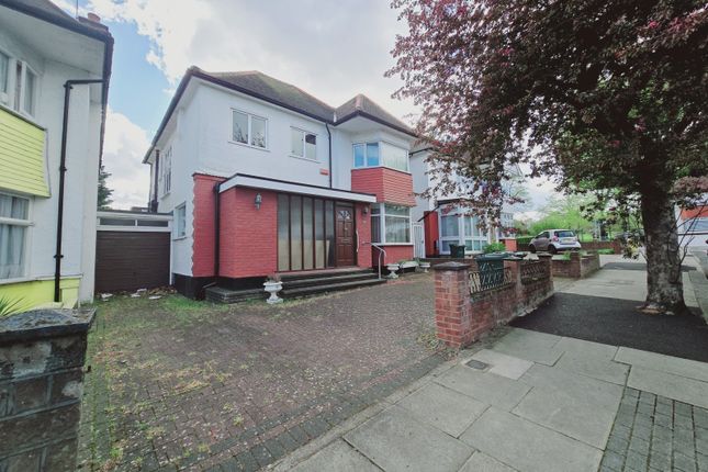 Thumbnail Link-detached house for sale in Mayfield Gardens, London