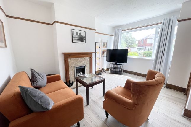 14, Westwood Avenue, Poulton-Le-Fylde photo 2