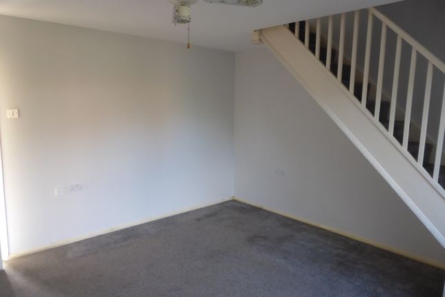3, Hillyer Court, Peartree Bridge photo 4