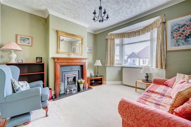 60, Rowan Crescent, West Midlands photo 2