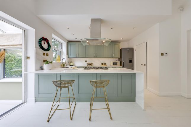 Breakfast Kitchen Alt 1