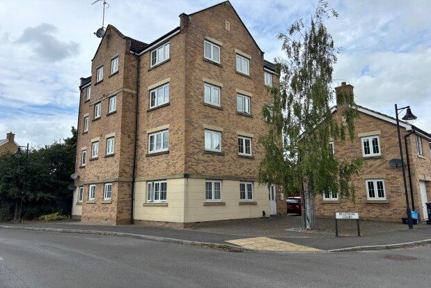 Thumbnail Flat to rent in Bradshaw Court, Swindon