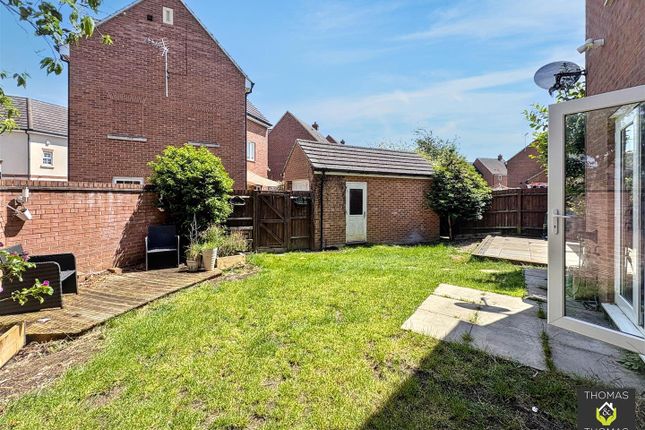 5, Wattisham Road, Quedgeley photo 2