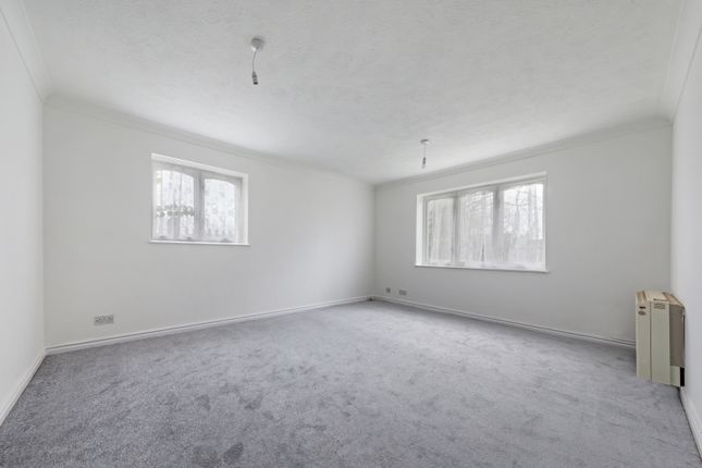 Flat 3, Mitcham photo 3