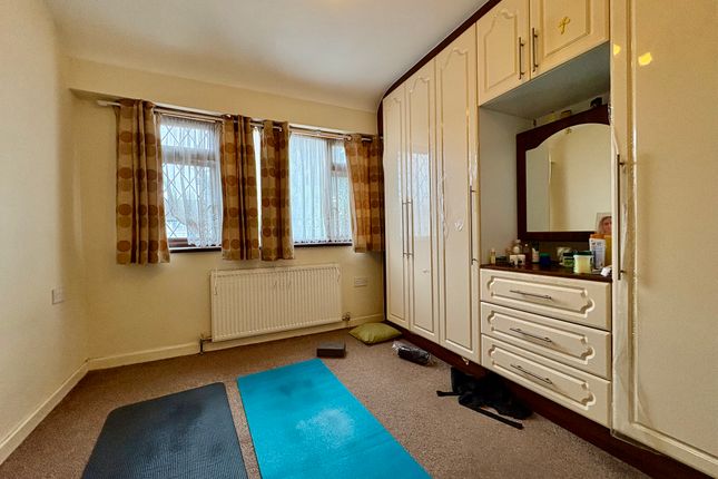 25, Elers Road, Hayes photo 3