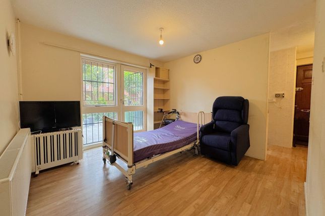 27, Porter Road, London photo 3