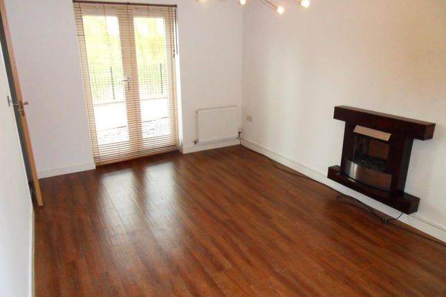 28, Wagstaff Way, Olney photo 2