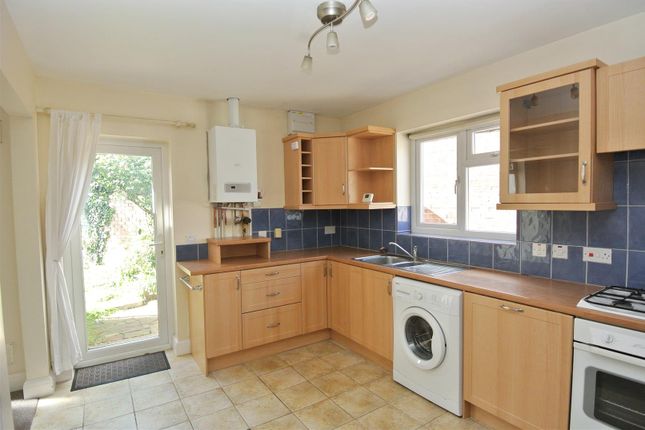 2, Nelson Road, Ashford photo 2