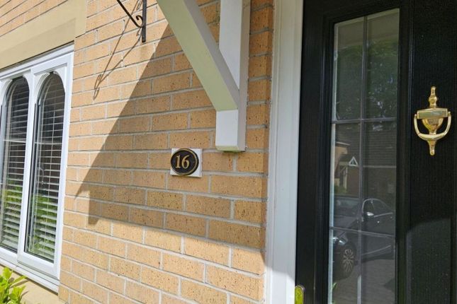 16, The Mews, Lincoln Road, Bolton photo 3
