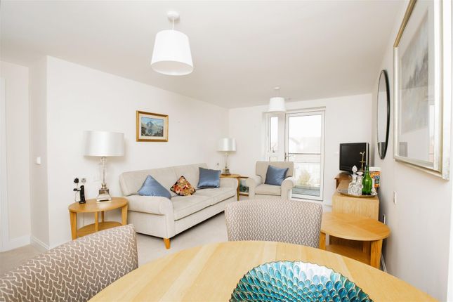 Flat for sale in Williams Place, 170 Greenwood Way, Didcot