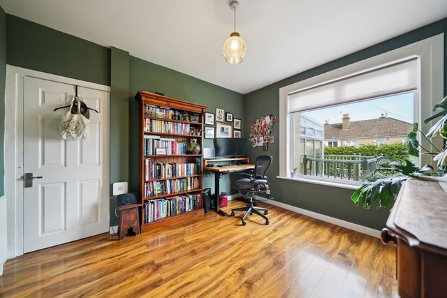 178 Braidcraft Road, Glasgow photo 4