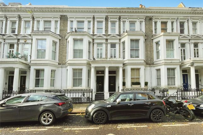 Flat for sale in Edith Grove, Chelsea, London