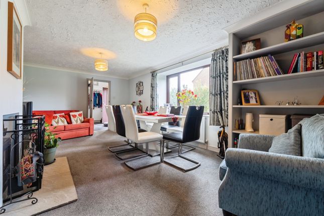 12, Hovells Lane, Thetford photo 4
