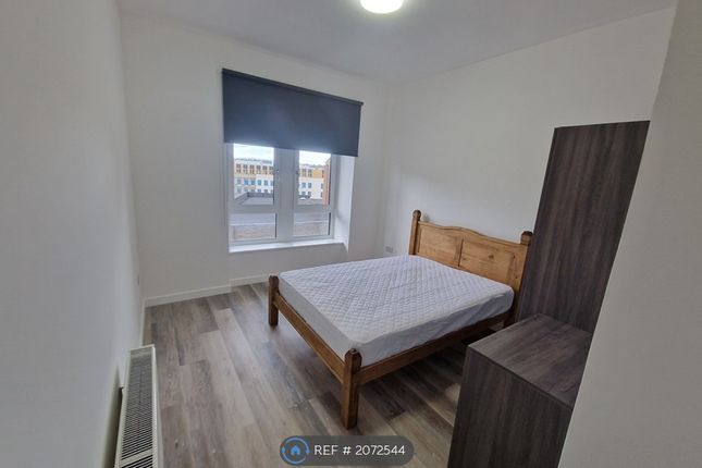 Thumbnail Flat to rent in Westmuir Street, Glasgow