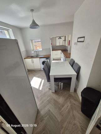 10 Granville Street, Hull photo 2