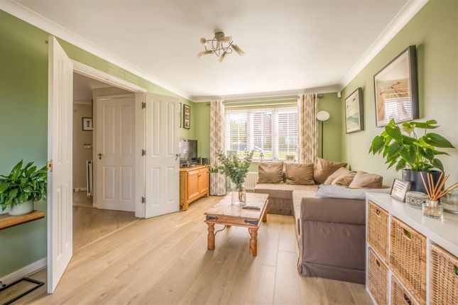 19, Fillery Way, Henfield photo 4